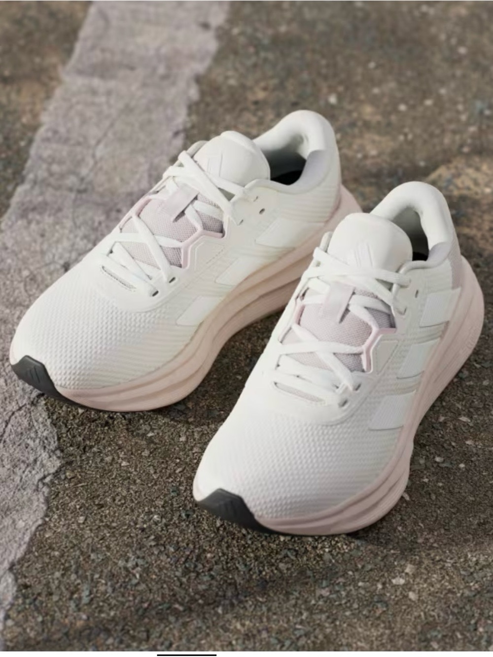 GALAXY 7 RUNNING SHOES - Picture 3 of 4